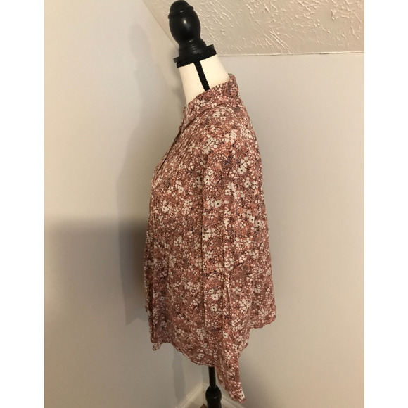 Anthropologie Pilcro and the Letterpress Sasha Smocked Boyfriend Buttondown - Picture 3 of 12